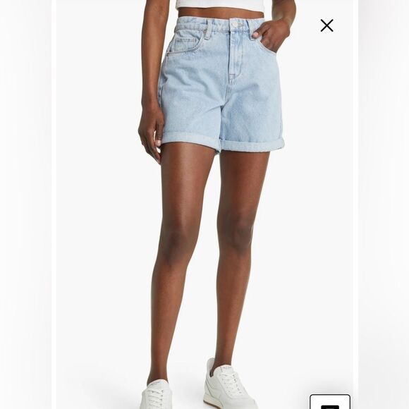 NWT Blank NYC Perry Mom Jean Shorts  high rise Women’s Sz 27 - Picture 1 of 8